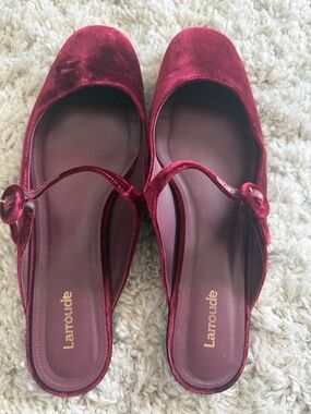 Larroude Blair Flat Velvet Mule Size 10